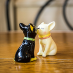 Load image into Gallery viewer, Chihuahua Salt &amp; Pepper Shaker Set - Shop The Standard
